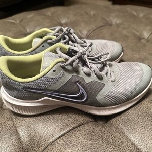 4.5 Y gray and purple Nike Sneakers